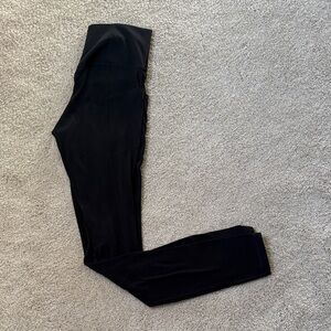 Athleta Salutation Stash Pocket Leggings